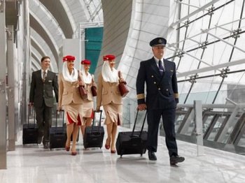 Emirates-Cabin-Crew-Pilot_600x600_100KB.jpg